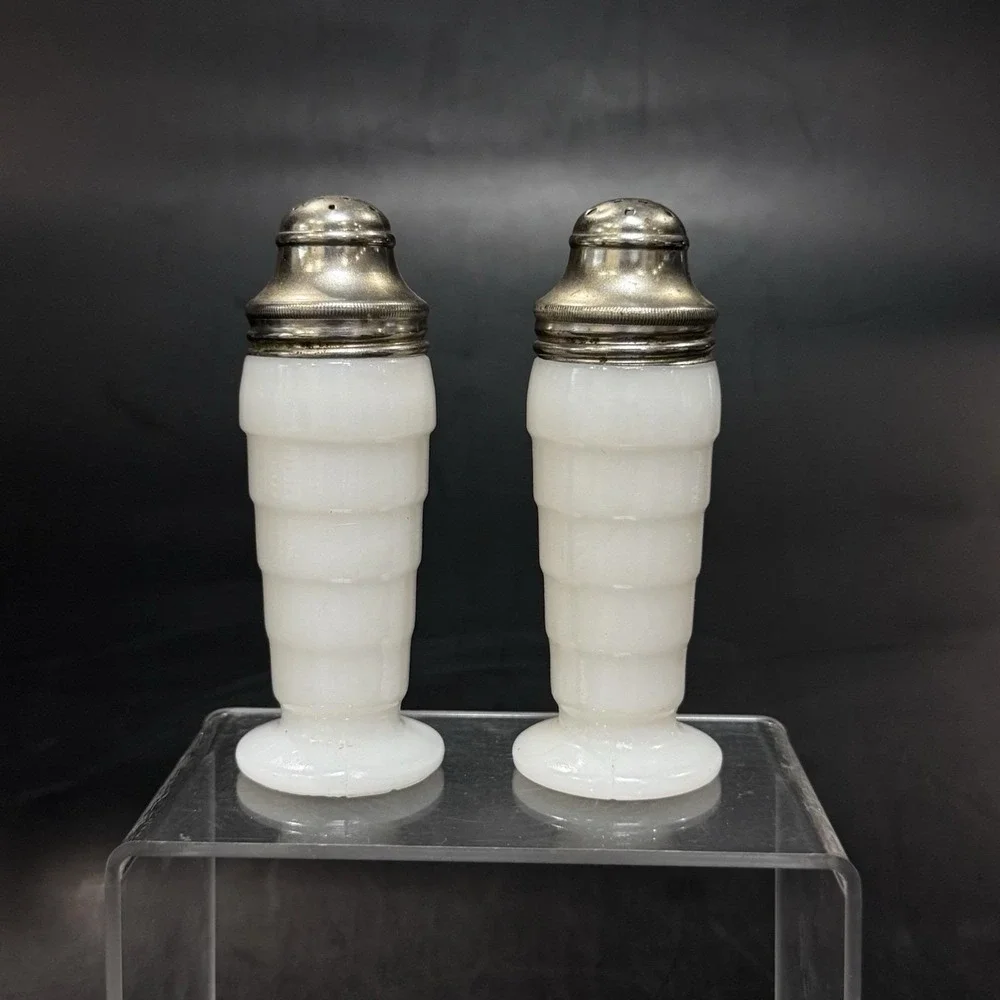 Vintage 30s Hazel Atlas Milk Glass Horizontal Ribbed White Salt & Pepper Shakers